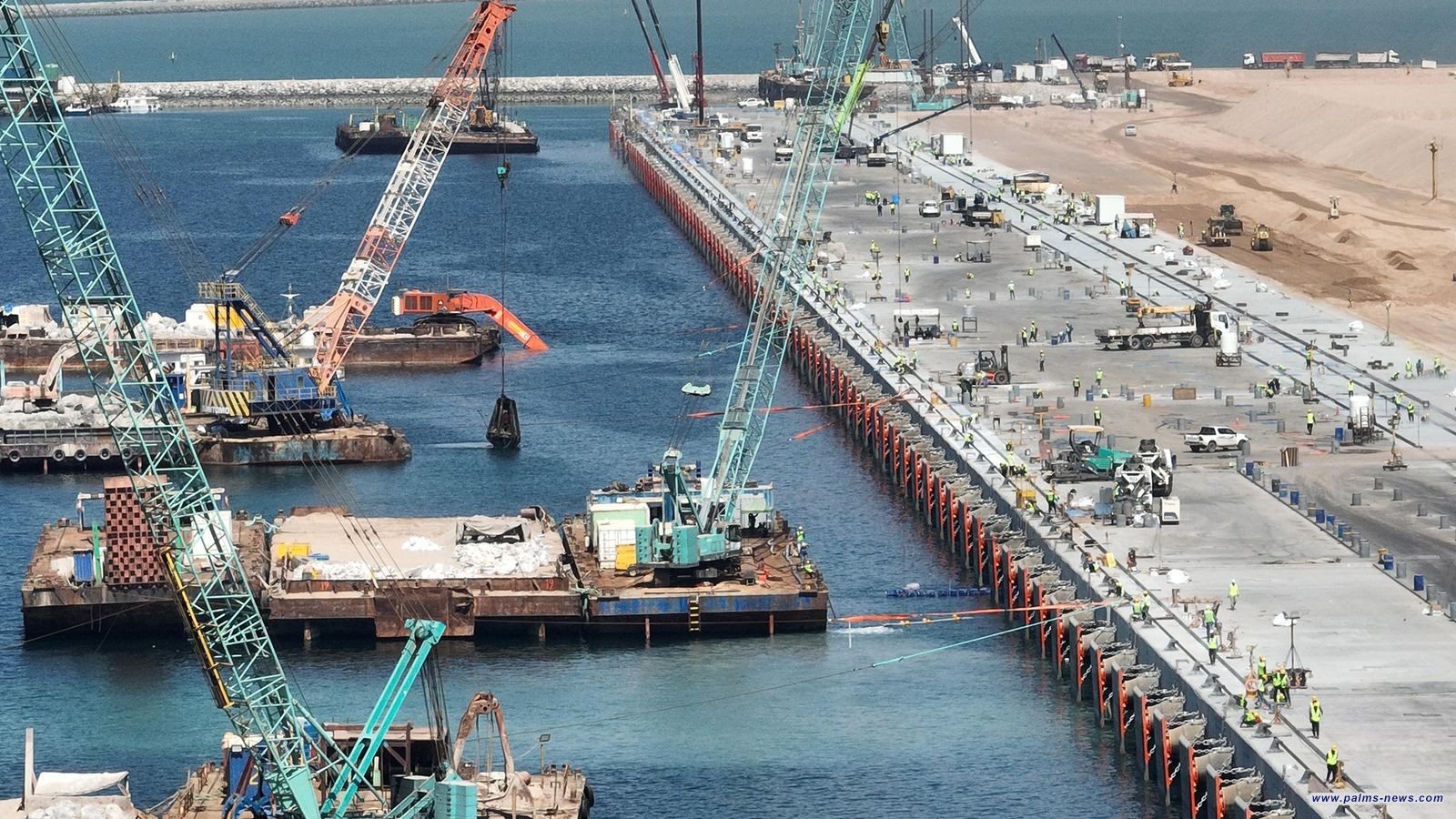 النقل: تحقيق 87% للخط السككي و73% للطريق السريع ضمن تصاميم طريق التنمية.